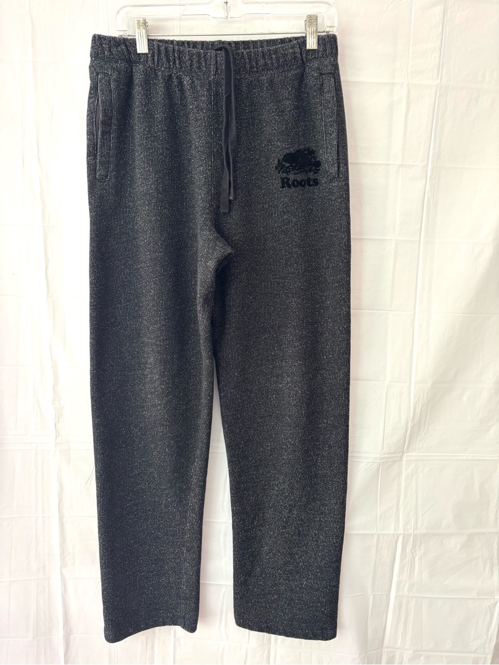NWOT Roots Heather Gray Organic Park Straight Leg Sweatpants Logo SZ M Unisex
